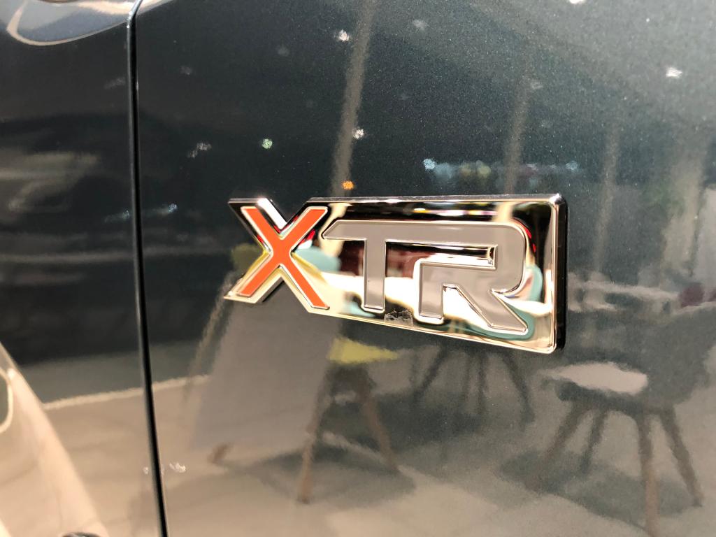 ベルランゴXTRロンチエディション入荷いたしました