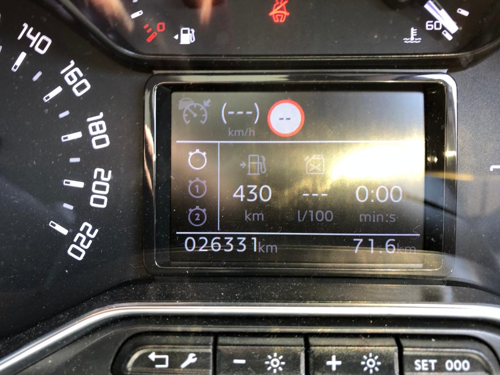 認定中古車入荷いたしました