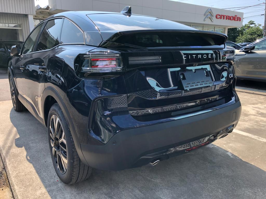 C4 MAX Hybrid　新色入荷いたしました。
