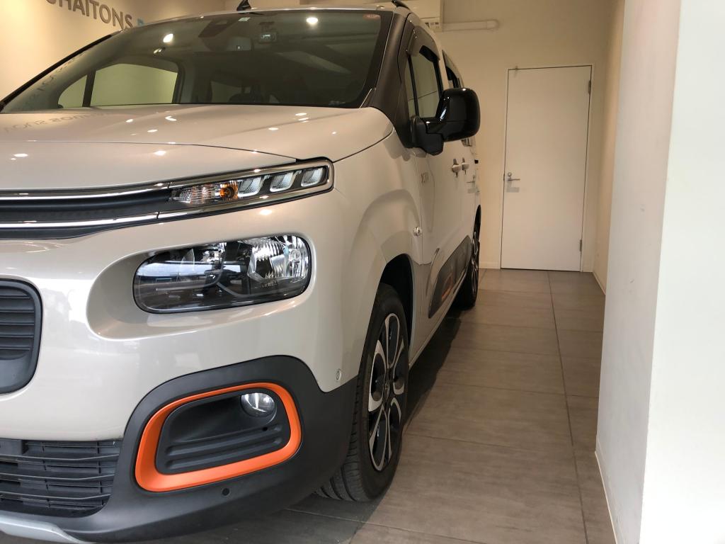 「ベルランゴ納車式 3連発！ご家族みんなでお迎えいただきました」