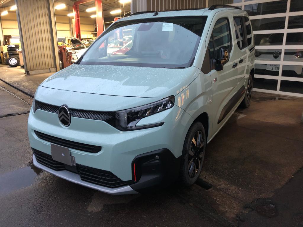 新色“アクア グリーン”登場✨ ベルランゴがもっと可愛く、もっと私らしく。