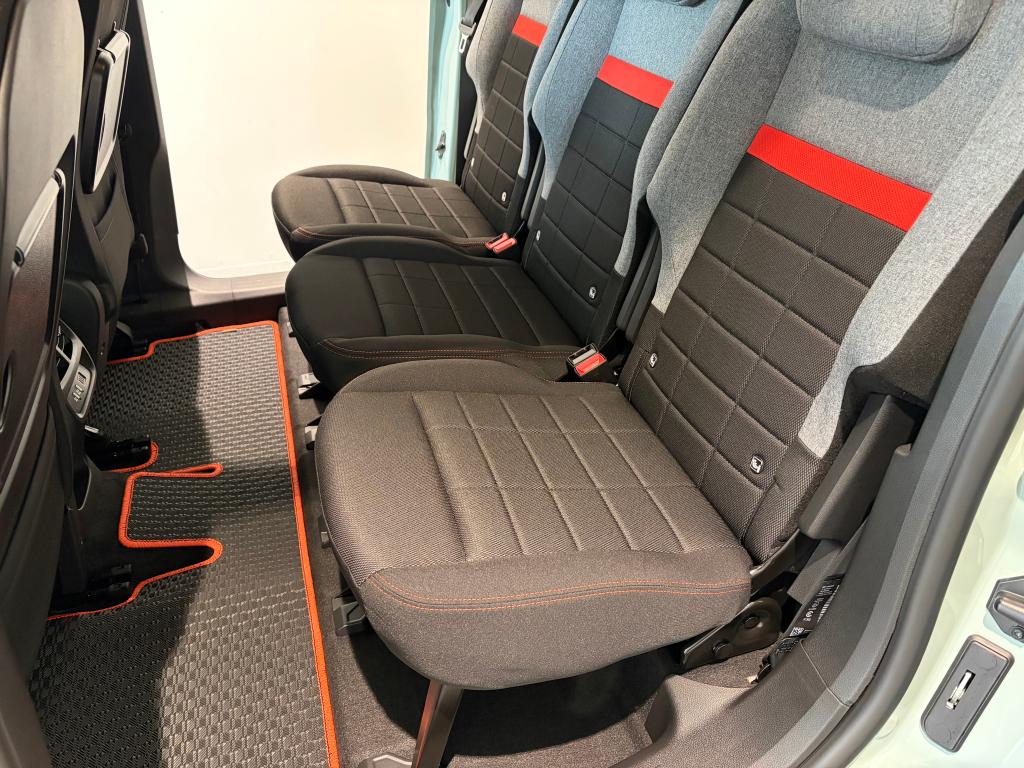 この時期うれしいシートヒーター装着！