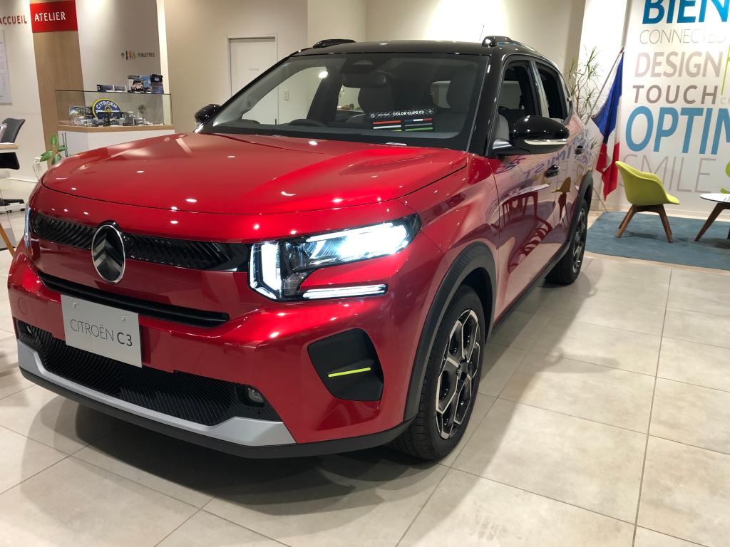 シトロエン C3 MAX HYBRID ～街乗りもお出かけも快適に～