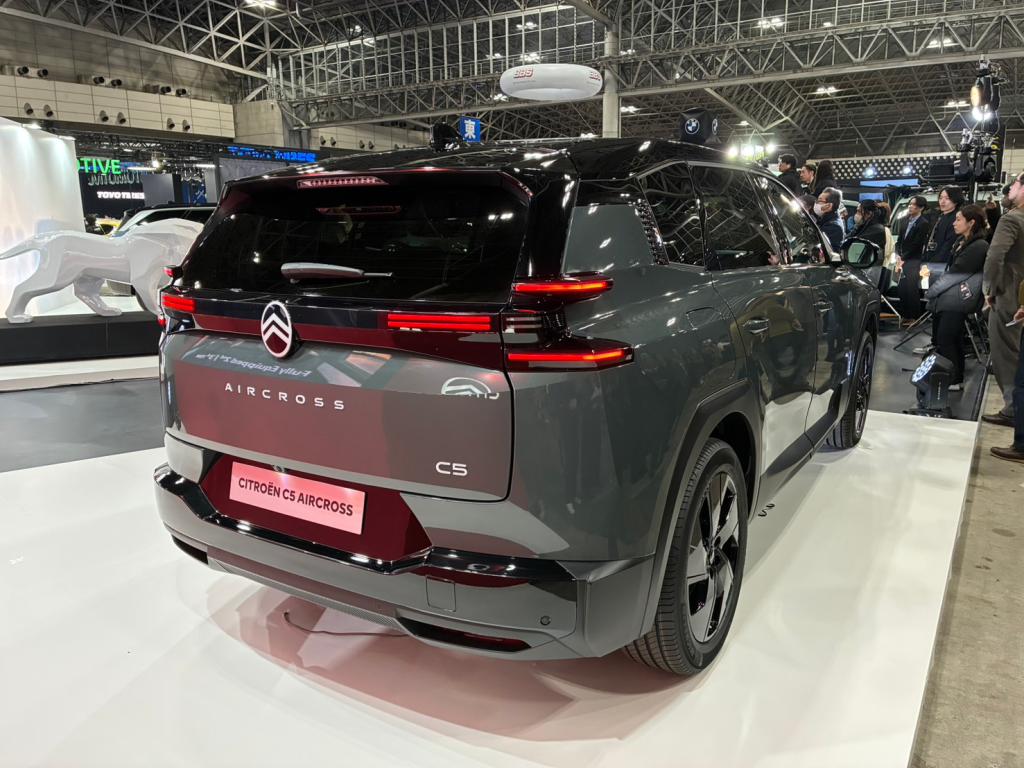【先行チェック】新型シトロエンC5エアクロスに“ハイブリッド”登場？オーナー様から写真いただきました。