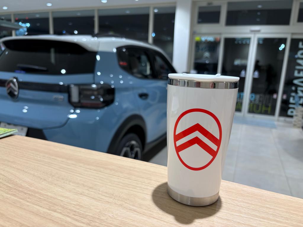 輸入車MPVセグメントで5年連続 登録台数No.1を達成