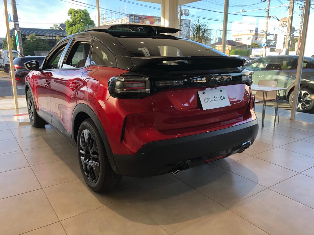 「T様 C4 Max Hybrid Lumiere ご納車｜シトロエンからシトロエンへ」