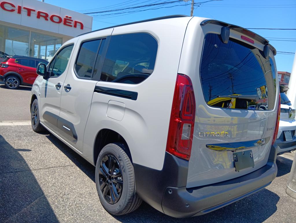 🚐✨【ベルランゴ限定車「サーブル」本日入荷！！待っていた方、多いのでは…？】🚐✨