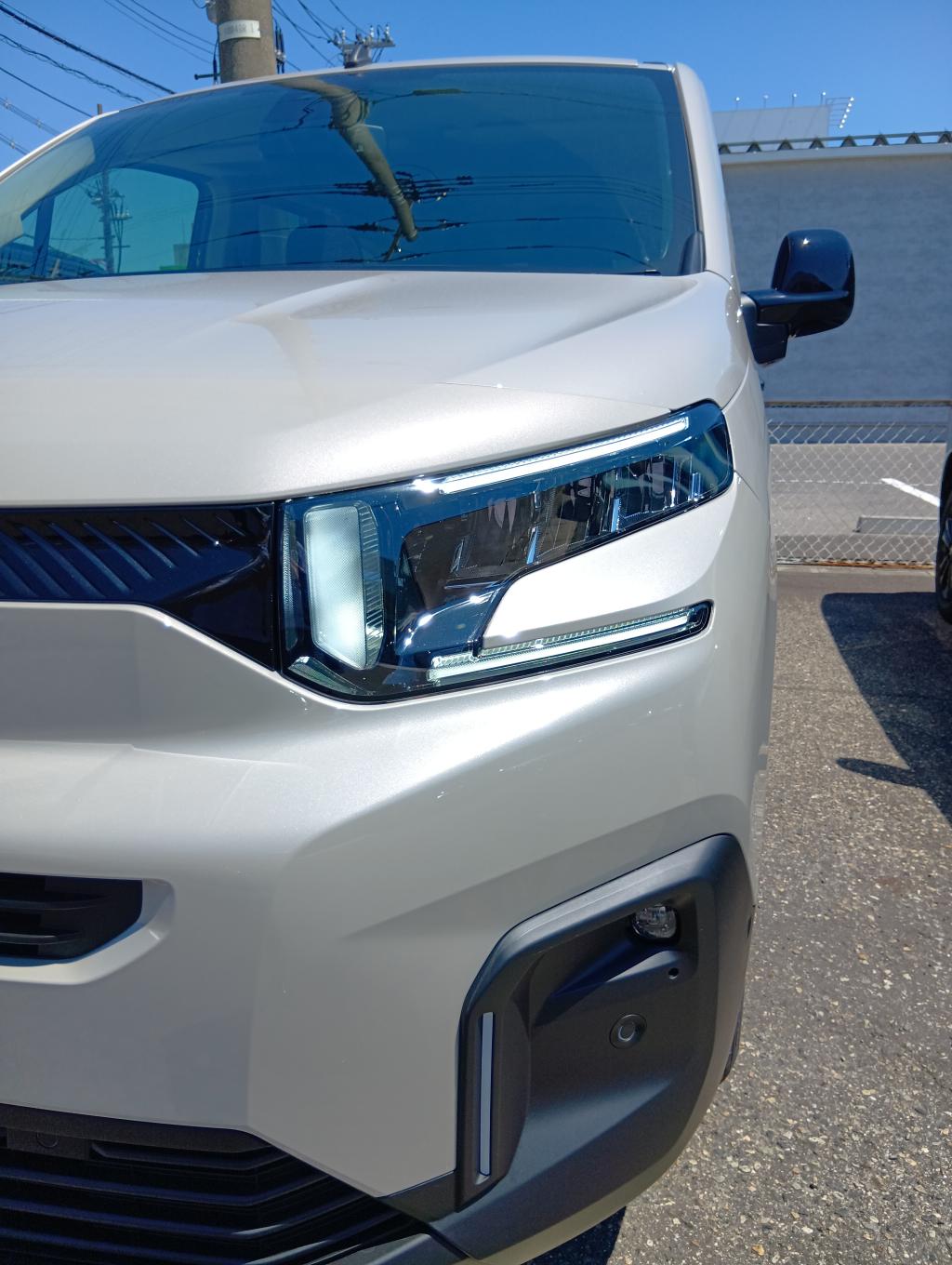 🚐✨【ベルランゴ限定車「サーブル」本日入荷！！待っていた方、多いのでは…？】🚐✨