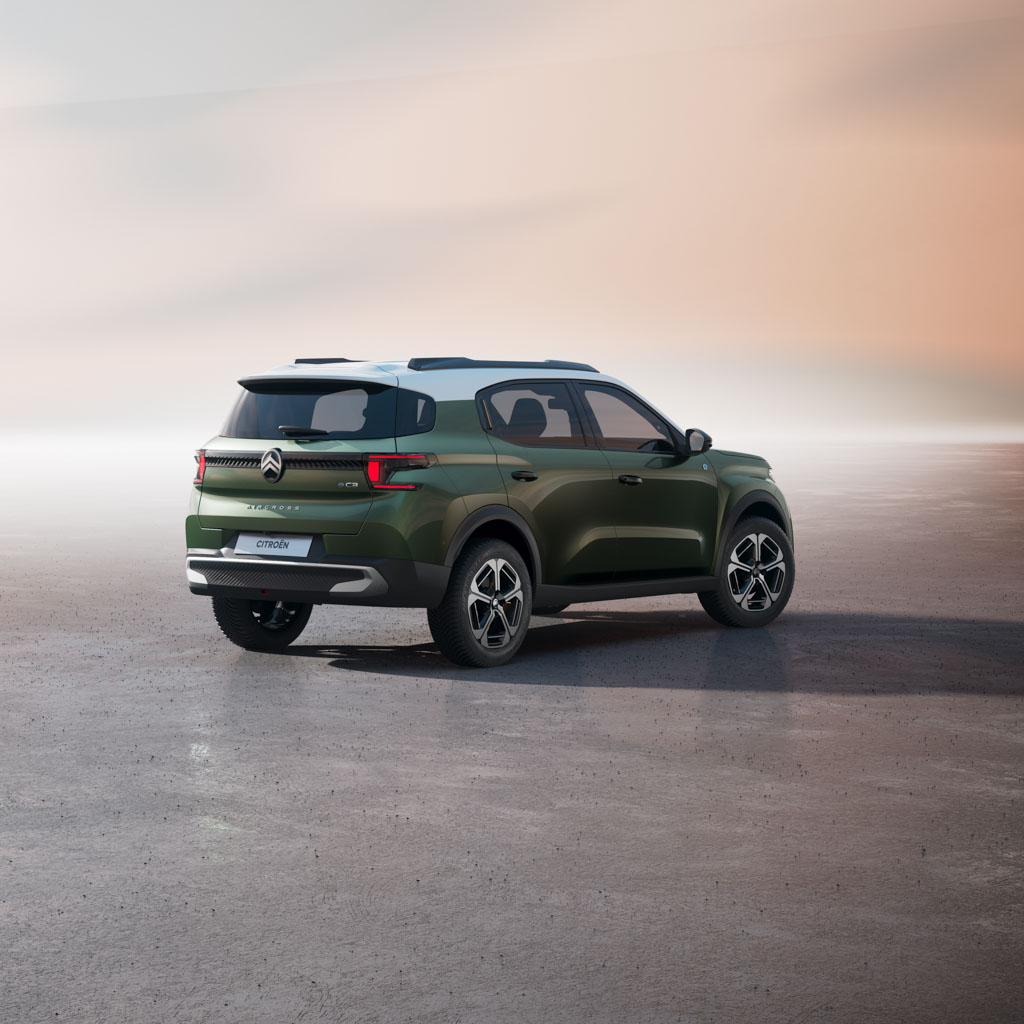 🚗✨ 新型C3 AIRCROSS 日本発売！ “このサイズで7人乗り!?” 新しい選択肢🚗✨