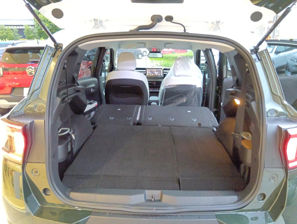🚙新型C3 AIRCROSSを“体感”。　～ゆとりある室内空間～